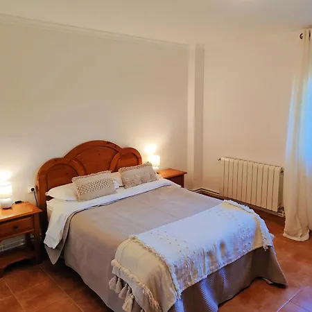 Mirall Rural Отель