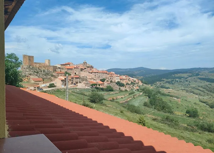 Mirall Rural Hotel 2*