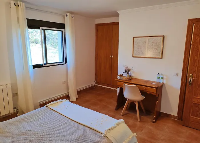 Mirall Rural Hotel Puertomingalvo